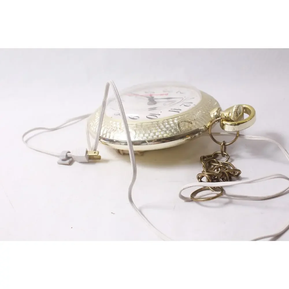 WORKING plastic Vintage Spartus Wall Clock Backward-running Pocket Watch style